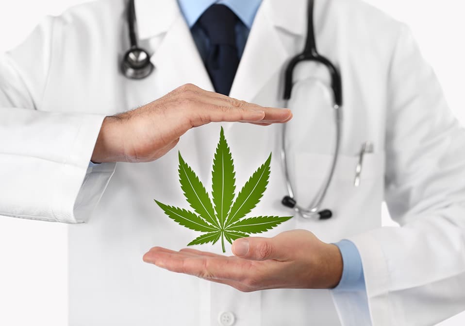 La via di somministrazione per cannabis terapeutica: orale o inalatoria?